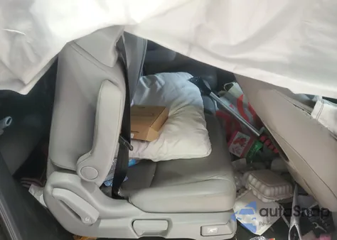 2018 Honda Odyssey Exl z USA, uszkodzony, nr VIN 5FNRL6H70JB022604